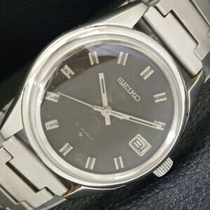 Vintage 1990 Seiko Manual Mens Silver Watch W/daydate & Patina accents